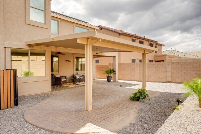 Building Photo - 17547 W Eugene Terrace