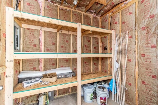 Building Photo - 4927 Planters Way