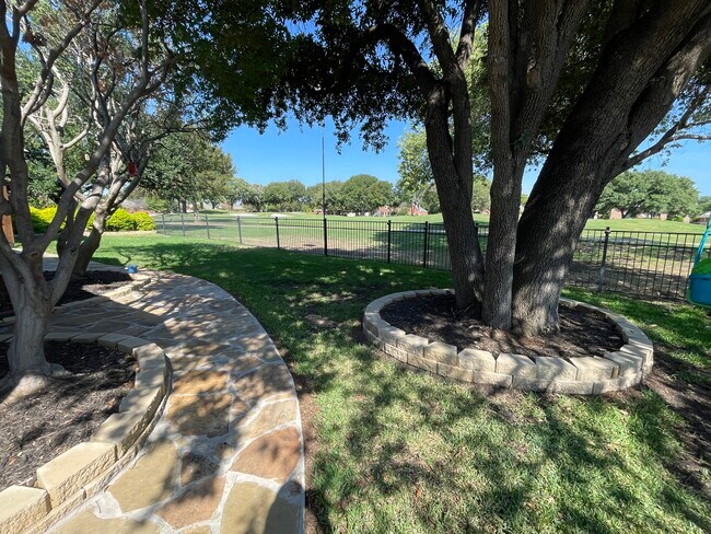 Building Photo - 3655 Stone Creek Pkwy