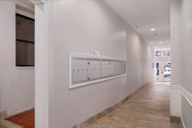 Building Photo - 188 North St