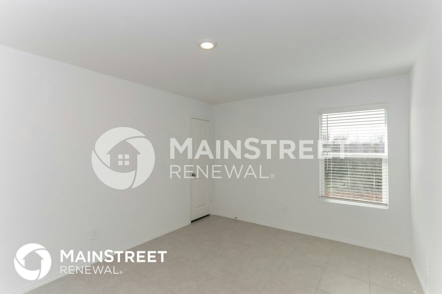 Building Photo - 2960 Wallace Wls Ct