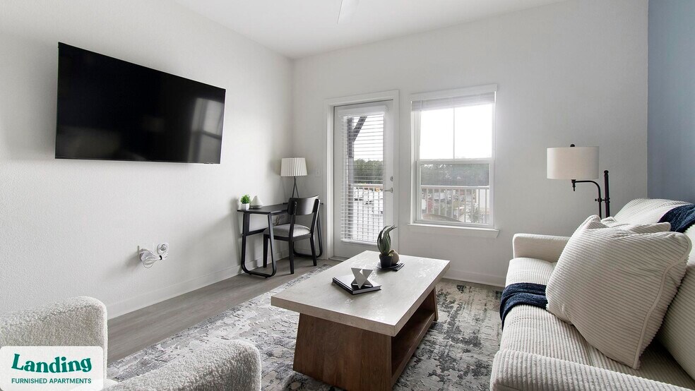 Building Photo - 12525 Tibbets Ln