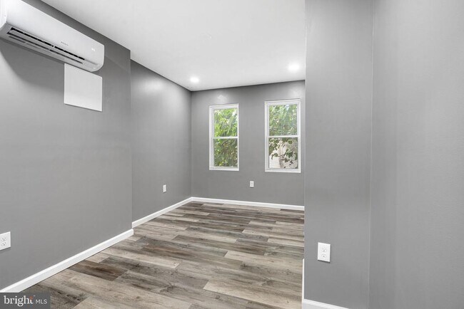 Building Photo - 2550 N 12th St