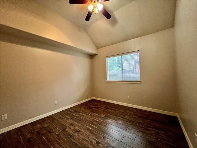 Building Photo - 30511 Riverstone Springs Dr