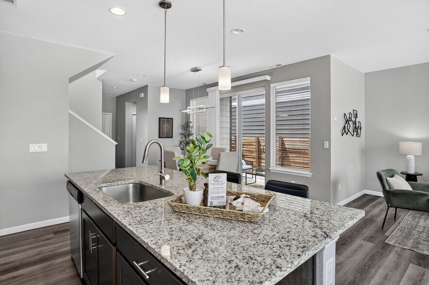 Kitchen - 5290 E 64th Ave