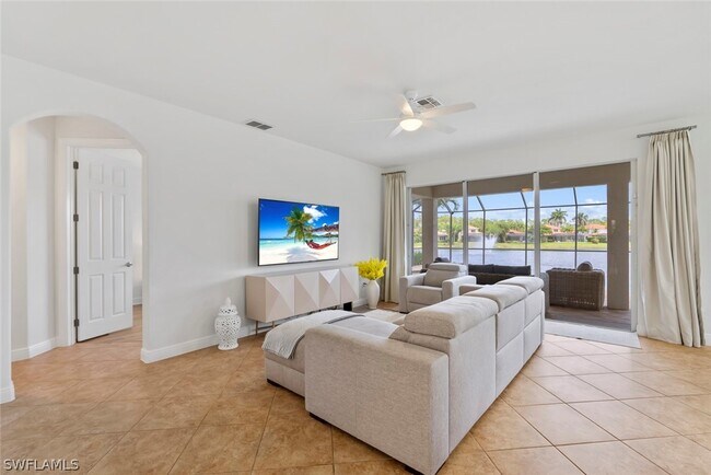 Building Photo - 12730 Aviano Dr