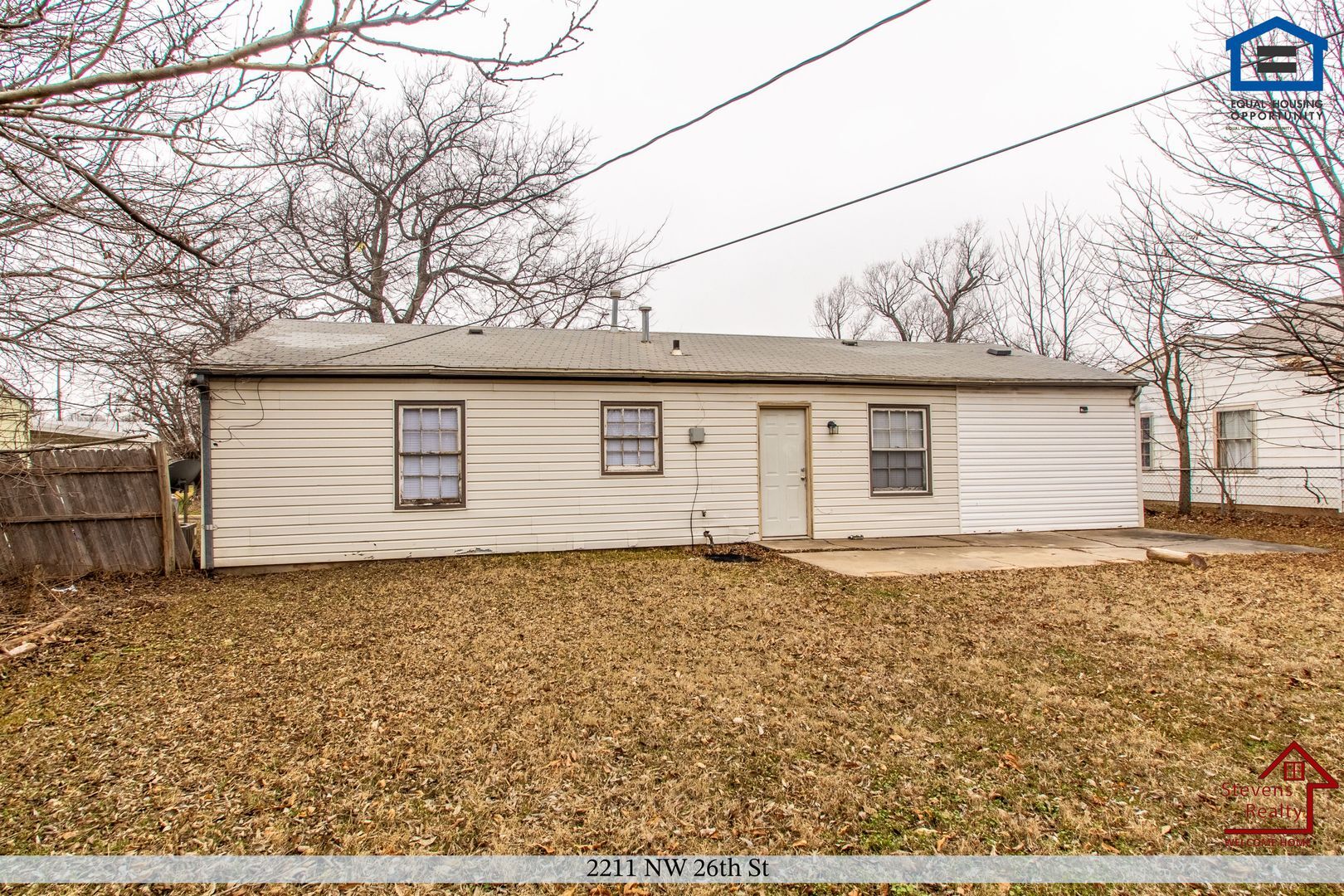 Building Photo - 2211 NW 26th St