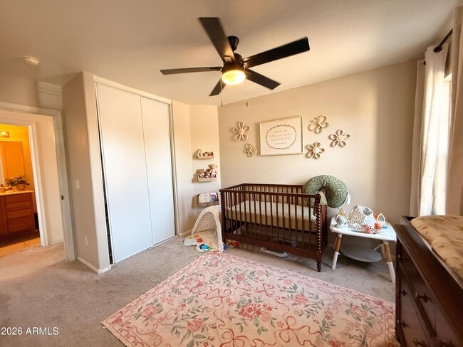 Building Photo - 3033 E Santa Rosa Dr