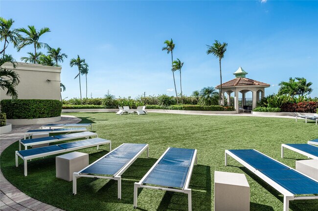 Building Photo - 610 W Las Olas Blvd