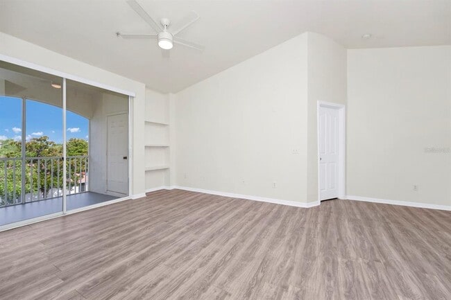 Building Photo - 2549 Maitland Crossing Way