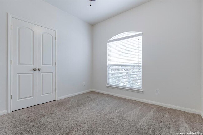 Building Photo - 7810 Creekshore Cove