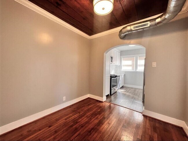 Building Photo - 2021 Kane St