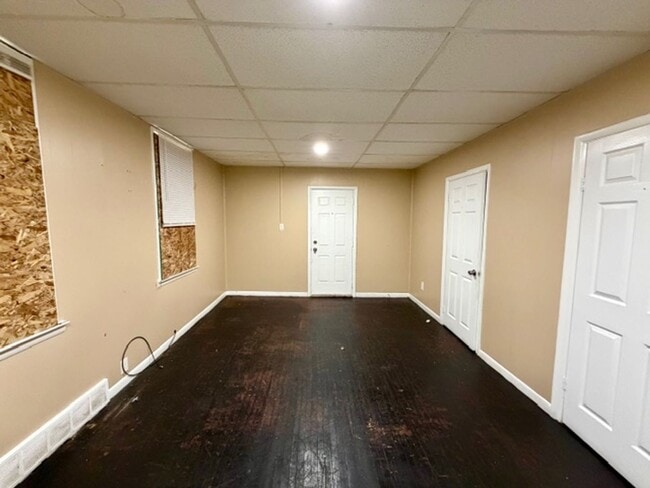 Building Photo - 4107 N Campbell St