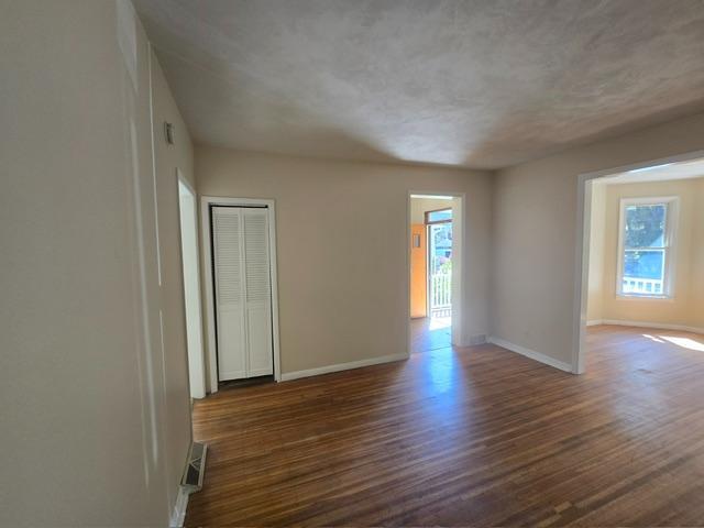 Building Photo - 406 Laforte Ave