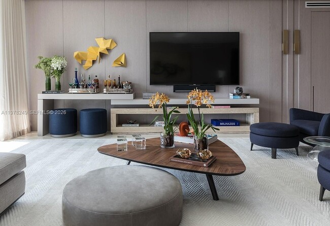 Building Photo - 10201 Collins Ave