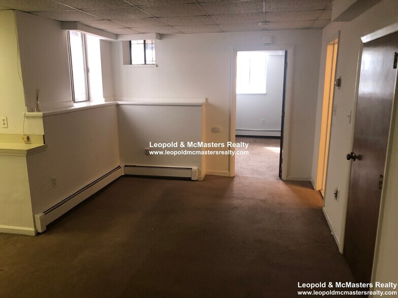 Building Photo - 18 Medfield St