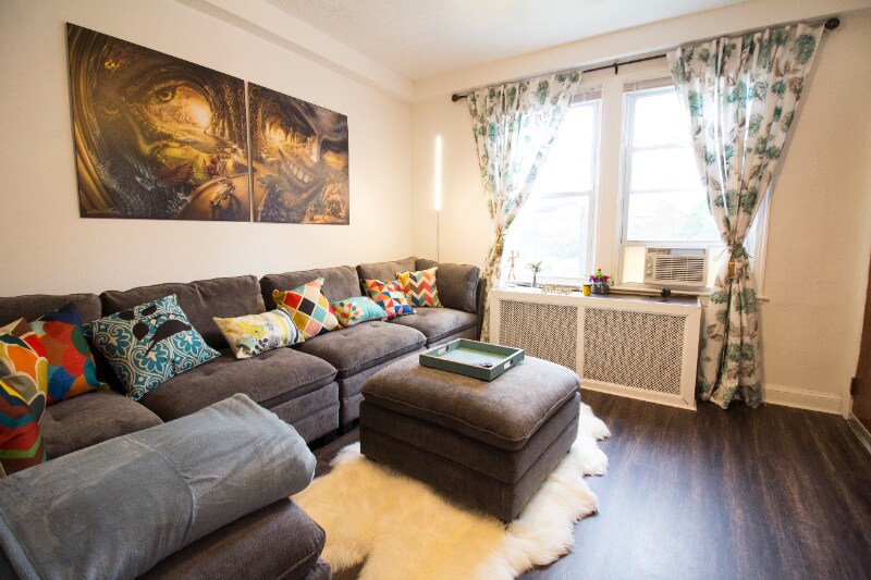 Building Photo - 2803 Q St SE