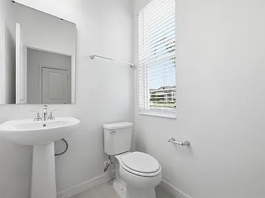 Building Photo - Freshly painted exterior and neutral color interior.