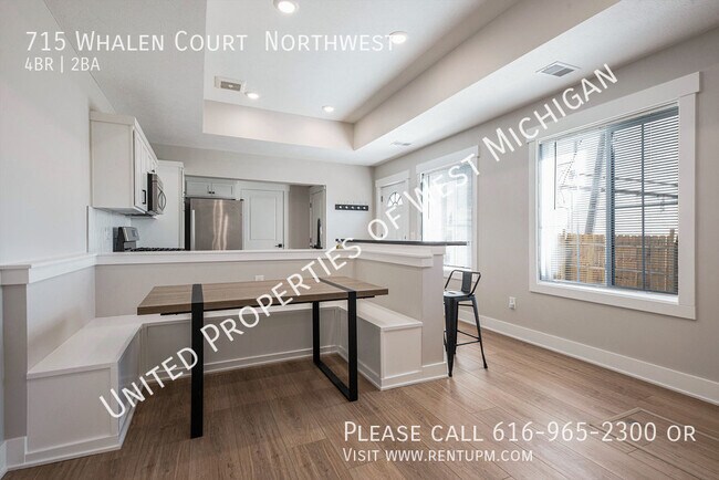 Building Photo - Available Now | 4 Bedroom 2 Bath Single Fa...