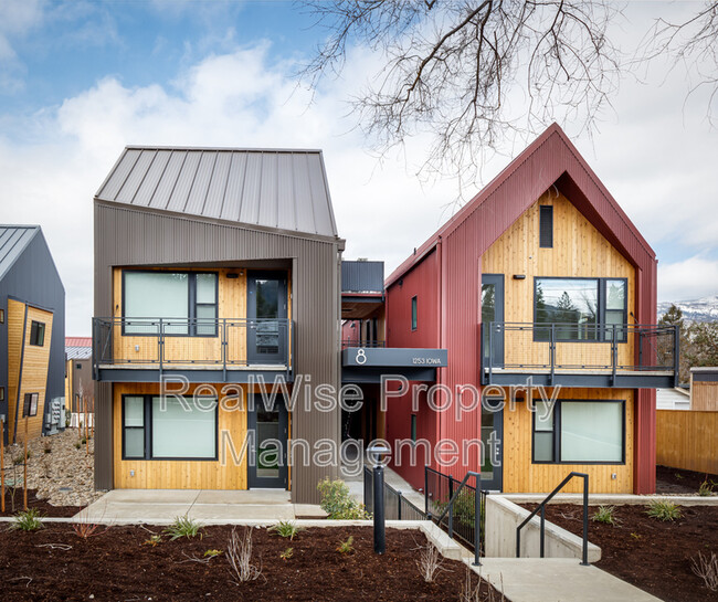 Building Photo - 1244 Quincy St