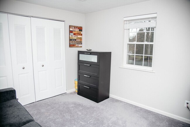 Building Photo - Condo Located on Cool Creek Golf Course