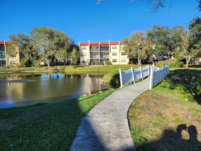 Building Photo - 2050 Oleander Blvd