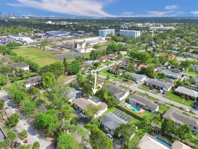 Building Photo - 4330 NW 8th St