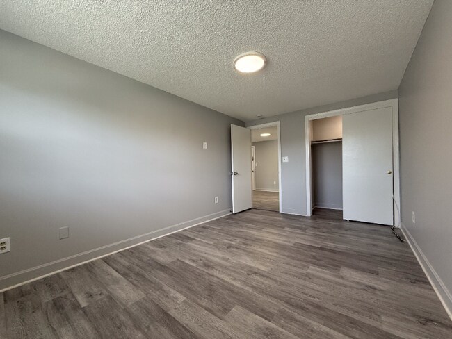 Building Photo - 37 Delmont St