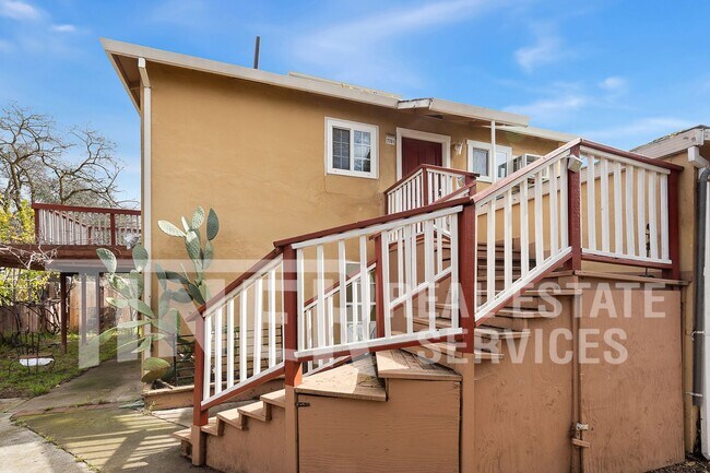 Building Photo - 7781 Glenn Ave