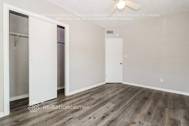 Building Photo - 4059 28th Ave N