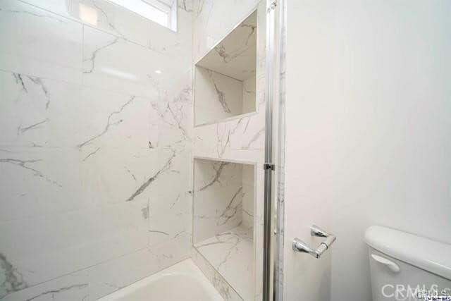 Building Photo - 8633 Bluffdale Dr