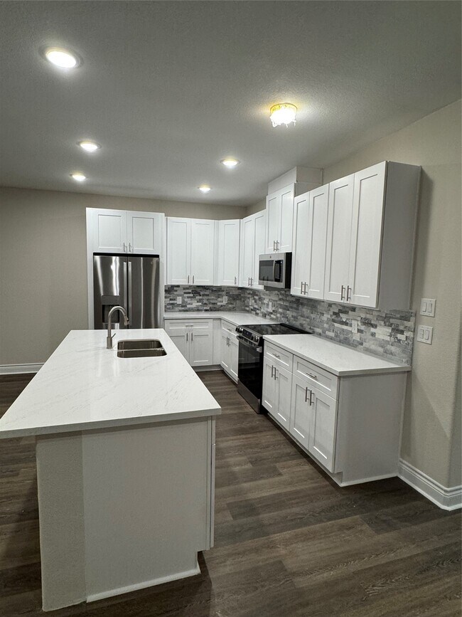 Building Photo - 12869 Andromeda Ct