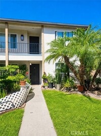 Building Photo - 2546 E Park Ln