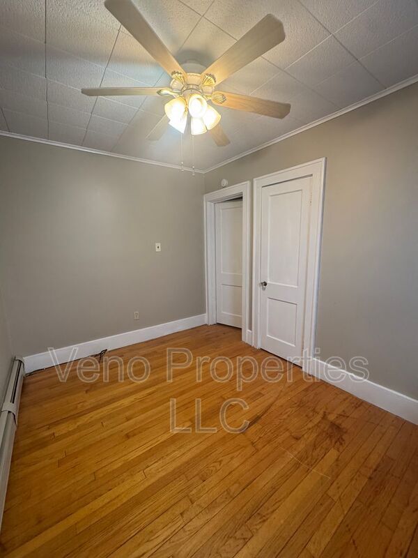 Building Photo - 1401 Belmont Ave