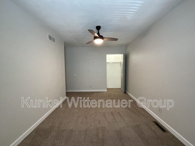 Building Photo - 1975 Nathan Ave