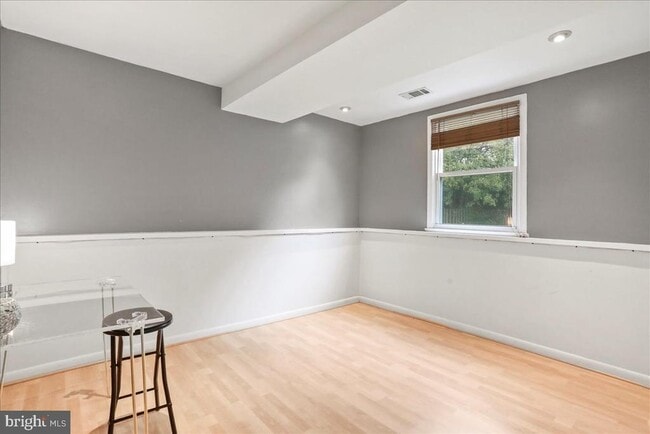 Building Photo - 2653 Fanieul Hall Ct