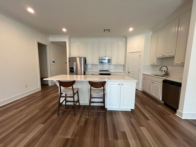 Building Photo - Beautiful 3 bedroom in Fieldstone Park