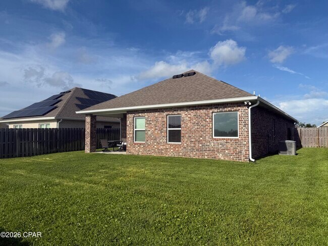 Building Photo - 806 Cason Dr