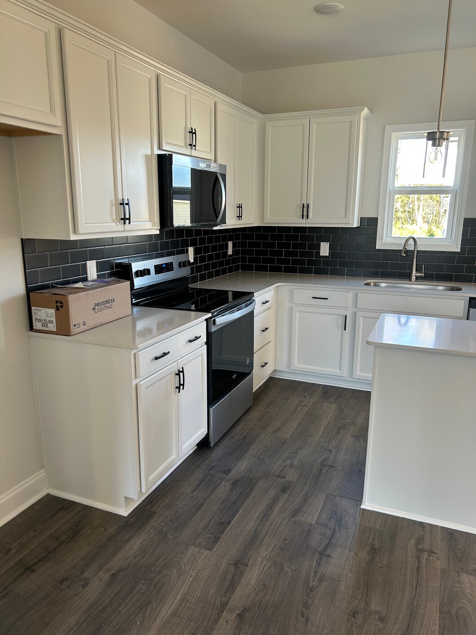 Building Photo - 170 W Saltgrass Ln