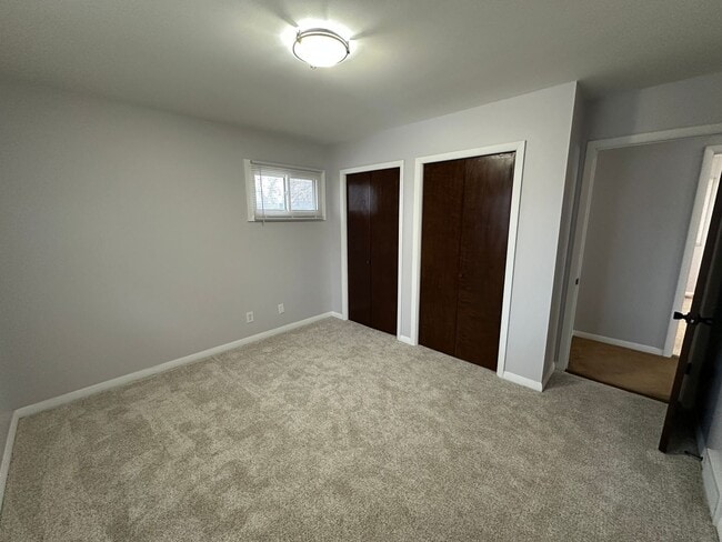 Building Photo - $1,800 - 3 Bed 2 Bath Home
