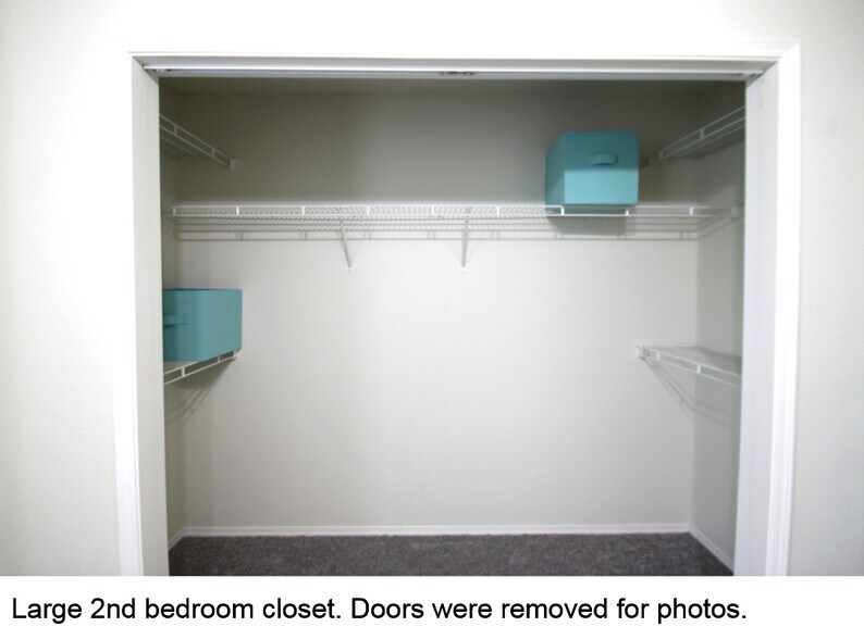 2nd bedroom closet - 1942 Oxford Ln