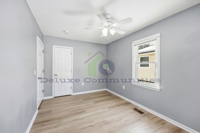 Building Photo - Spacious 3 Bedroom Single Family Home Near Downtown GR | $1795
