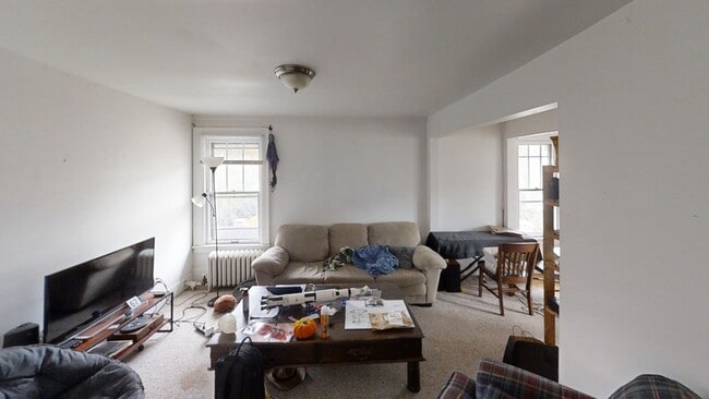 Building Photo - 500 Catherine St