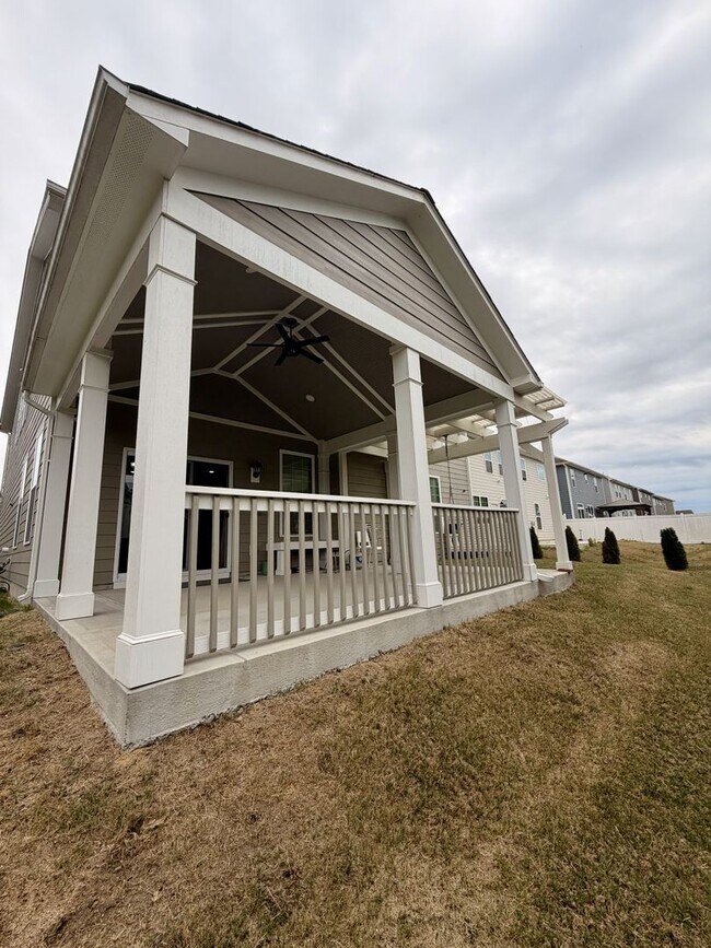 Building Photo - Elegant Home located in Cabarrus County!