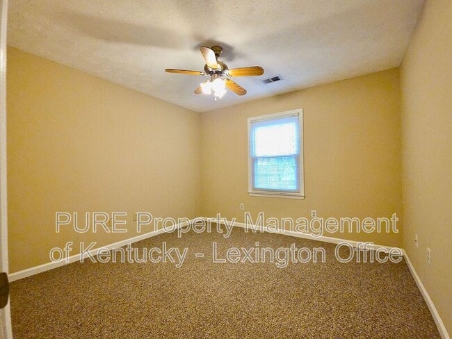 Building Photo - 1863 Timber Creek Dr