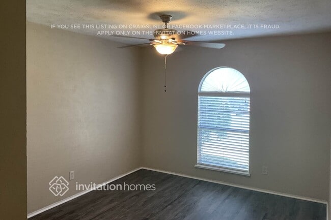 Building Photo - 7425 Tunbridge Dr