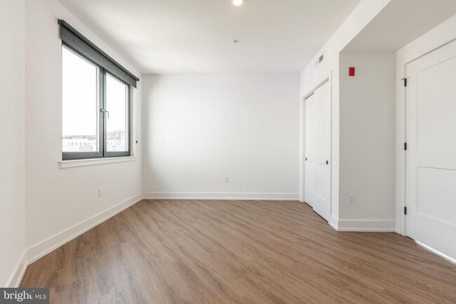 Building Photo - 1519 Ridge Ave