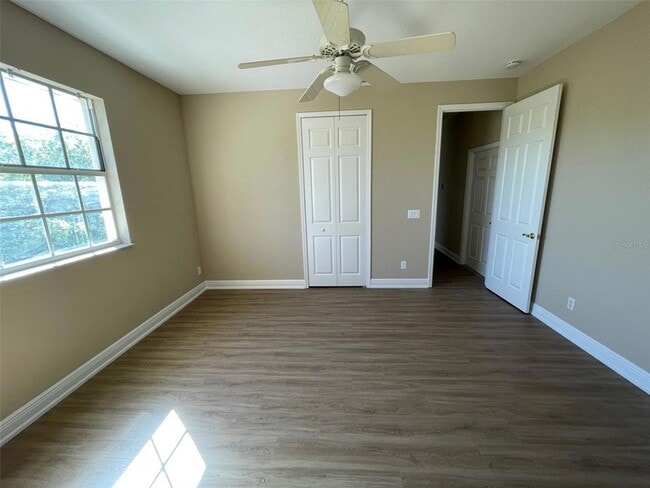 Building Photo - 10365 Pendleton Ave