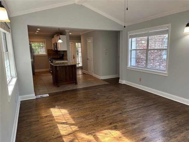 Building Photo - 1156 St Louis Pl NE