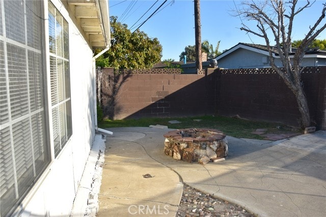 Building Photo - 16131 Nassau Ln